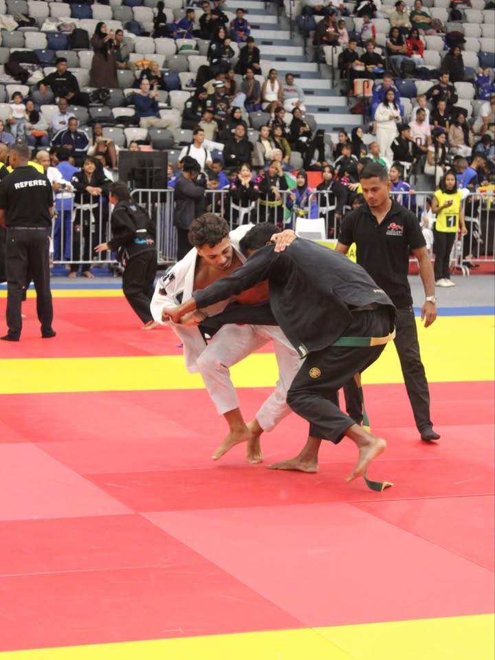 Photo publiée par JJB Les Samouraï — La rentrée des Samouraïs 🥋 La rentrée marque la fin d’une belle saison sportive, clôturée les 8 et 9 août derniers par l